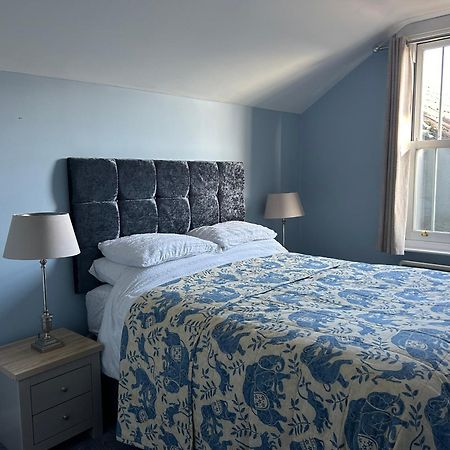 Glengarth House Room Only Accommodation 韦尔斯 外观 照片